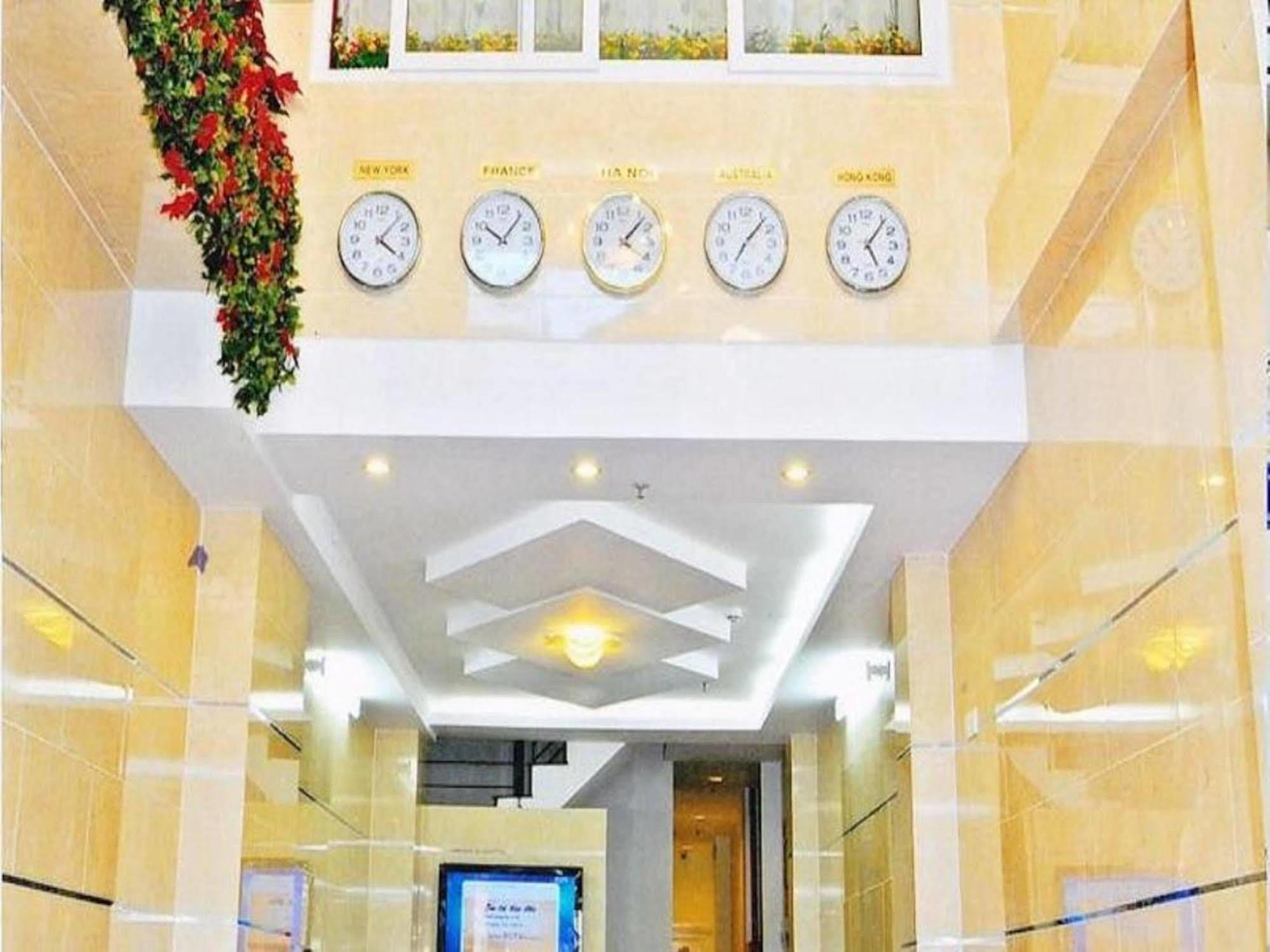 Hoang Thanh Thuy Airport Hotel 1 - Gan Am Thuc Dem Cho Hoang Hoa Tham Ho Chi Minh-byen Eksteriør bilde