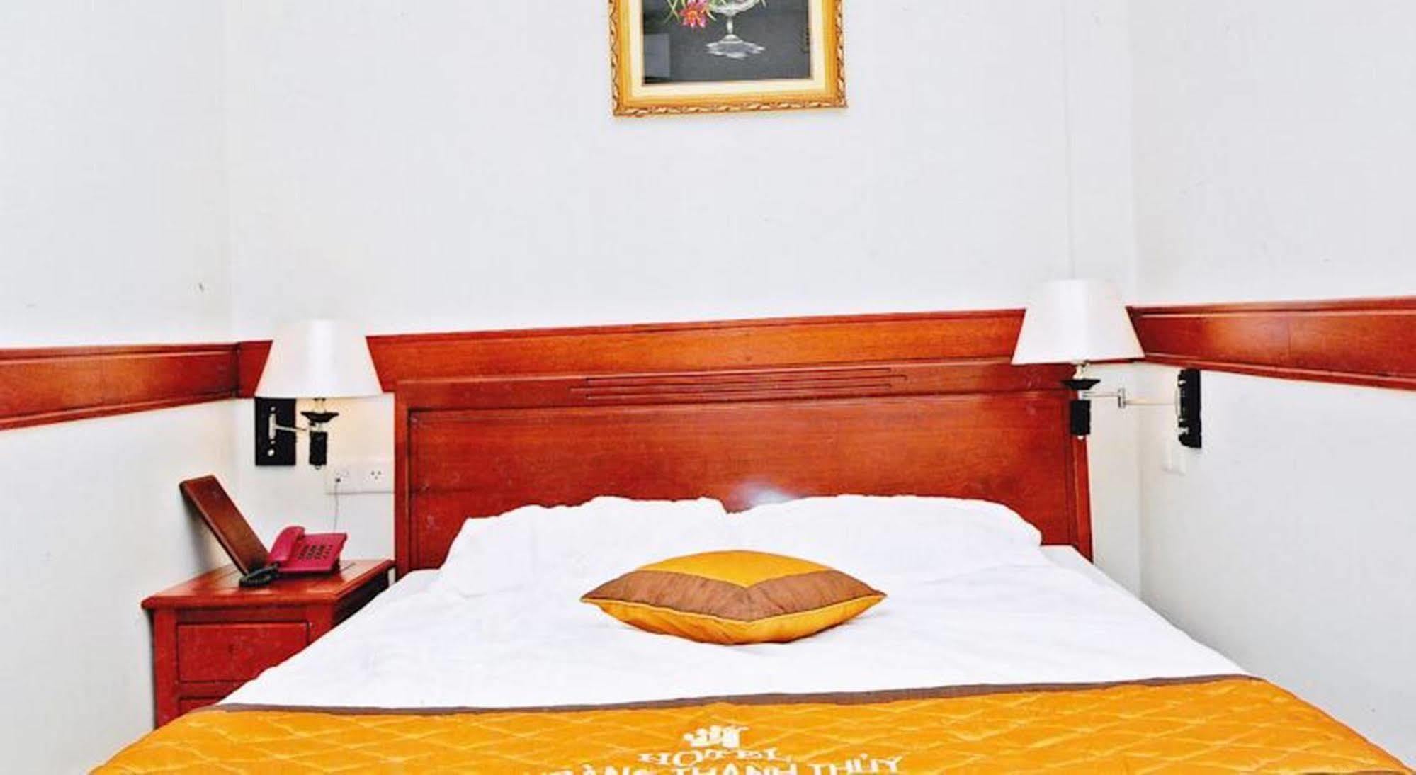 Hoang Thanh Thuy Airport Hotel 1 - Gan Am Thuc Dem Cho Hoang Hoa Tham Ho Chi Minh-byen Eksteriør bilde